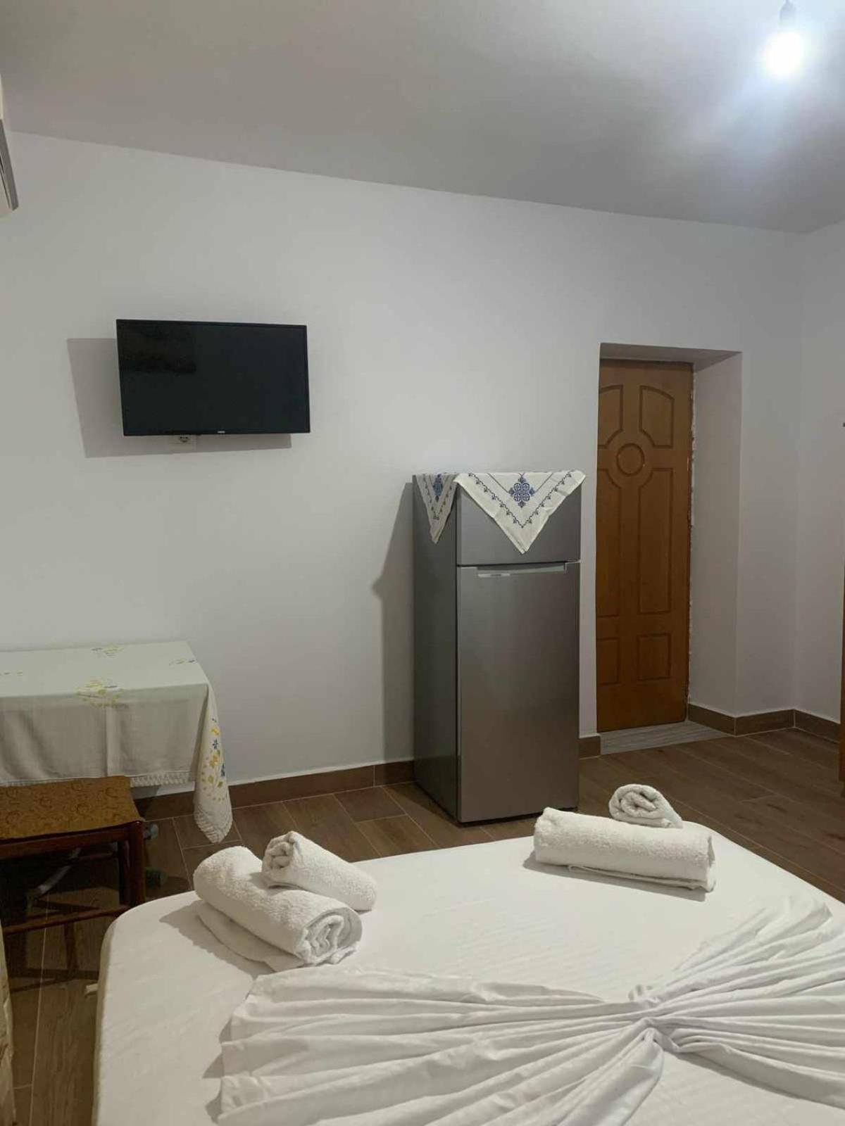 Guesthouse Sueda Ksamil Buitenkant foto